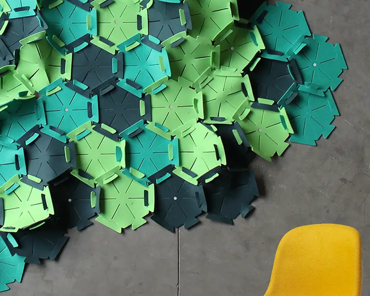 Slalom Pet Felt WAVE