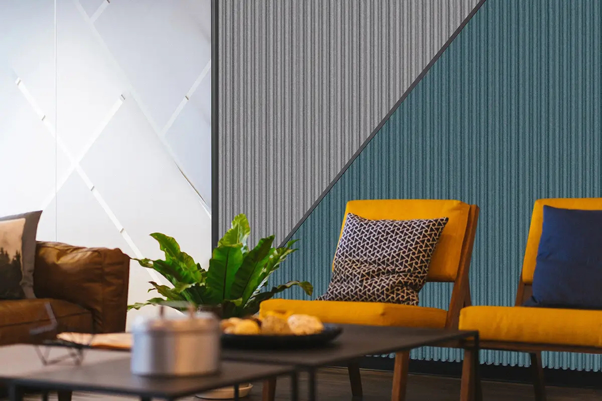 Slalom Wall Covering Tunnel